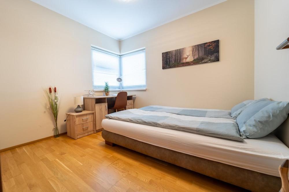 Abg House Ecser Экстерьер фото